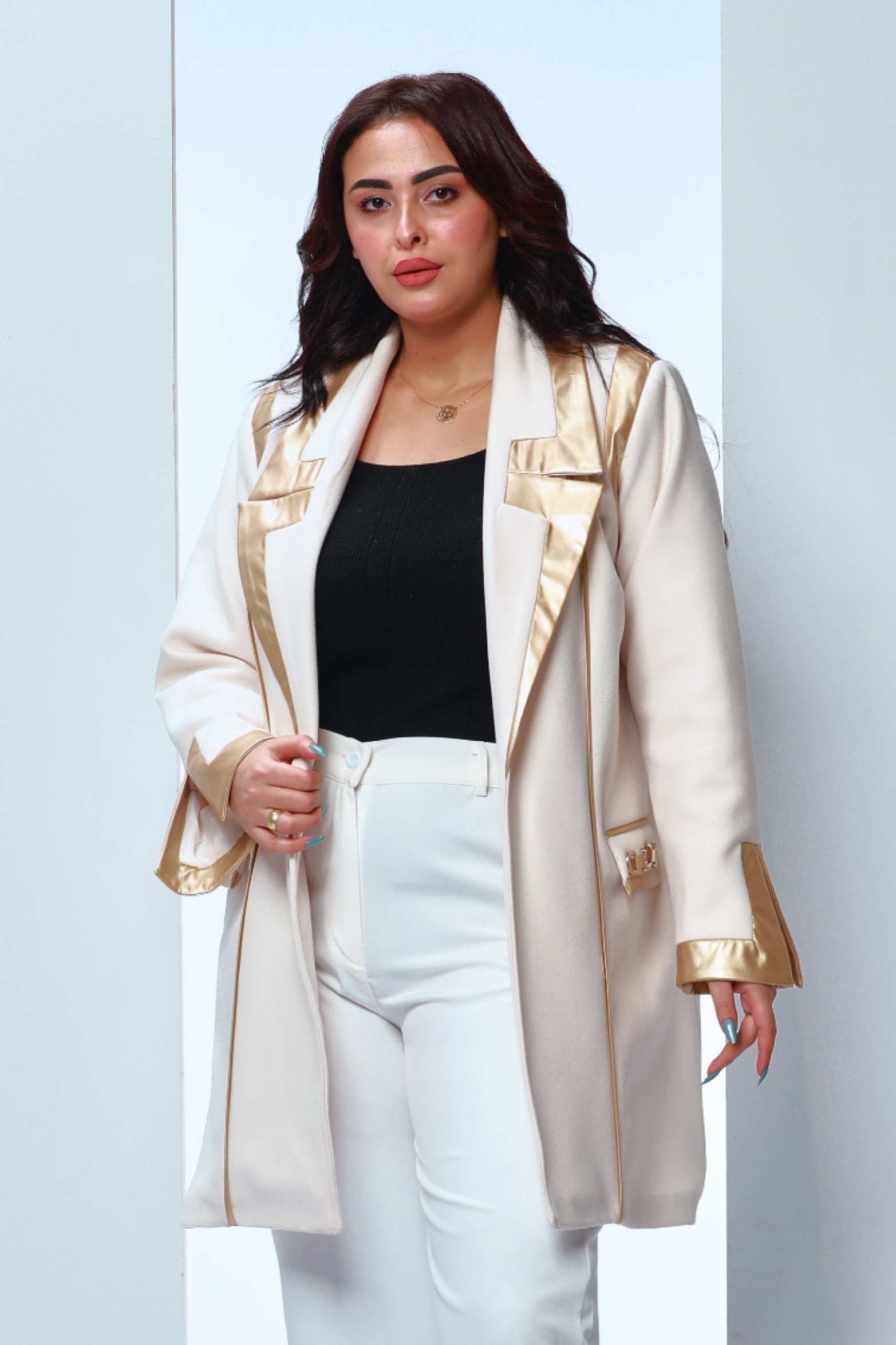 Off-white jacket with gold leather trim - Image 2