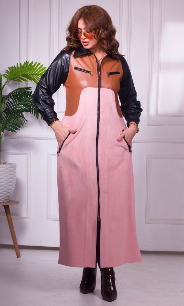 Elegant dress with leather accents on the chest and sleeves - Salmon